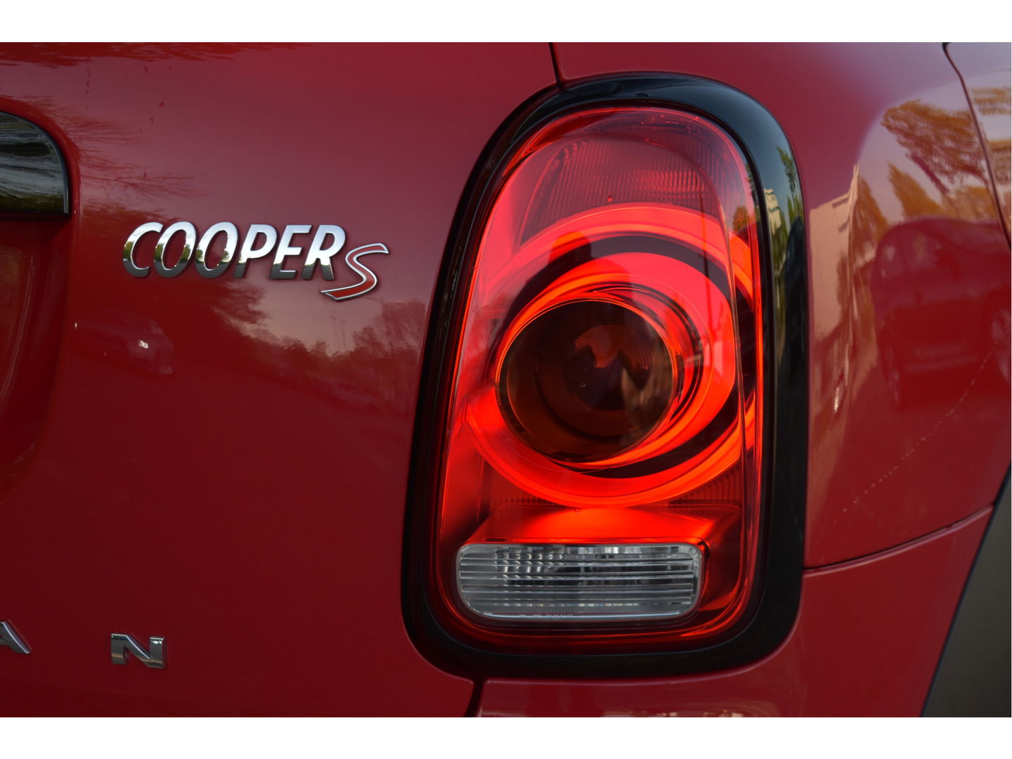 MINI Countryman 2.0 Cooper S 192 PK Hammersmith JCW | NL-Auto | Historie | Keyless | Open dak | Leder | Carplay | Full LED | Zeer netjes