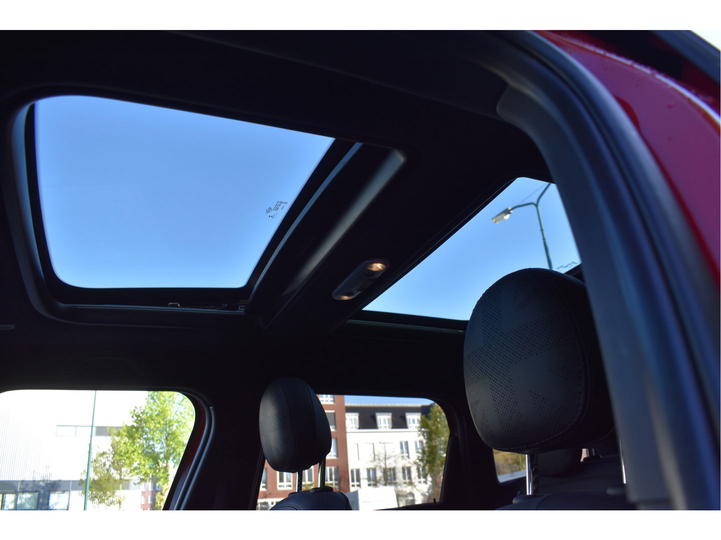 MINI Countryman 2.0 Cooper S 192 PK Hammersmith JCW | NL-Auto | Historie | Keyless | Open dak | Leder | Carplay | Full LED | Zeer netjes