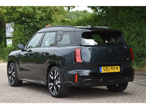 MINI Countryman S 313 PK SE ALL4 John Cooper Works S 66.5 kWh | NL-Auto | Standkachel | Camera | Keyless | HUD | Stuurverwarming | Carplay | Full LED