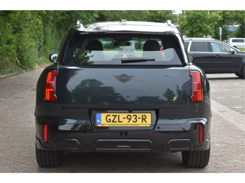 MINI Countryman S 313 PK SE ALL4 John Cooper Works S 66.5 kWh | NL-Auto | Standkachel | Camera | Keyless | HUD | Stuurverwarming | Carplay | Full LED