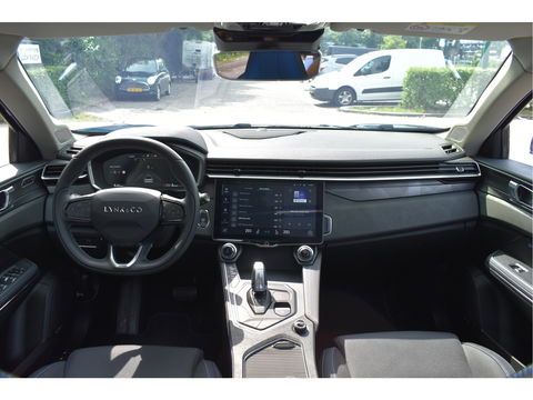 Lynk & Co 01 1.5 MHEV | Geen Plugin | Keyless | Open dak | Carplay / Androidauto | DAB | Camera | Stoelverwarming | Sfeerverlichting