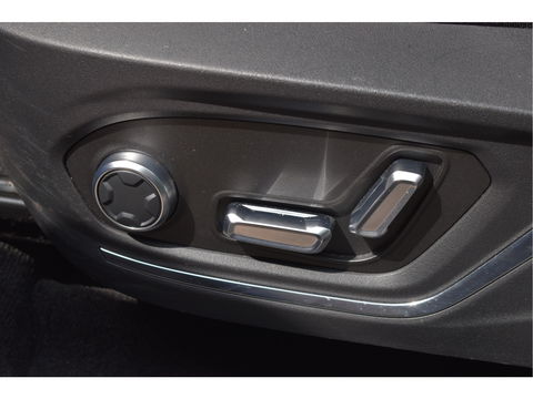 Lynk & Co 01 1.5 MHEV | Geen Plugin | Keyless | Open dak | Carplay / Androidauto | DAB | Camera | Stoelverwarming | Sfeerverlichting