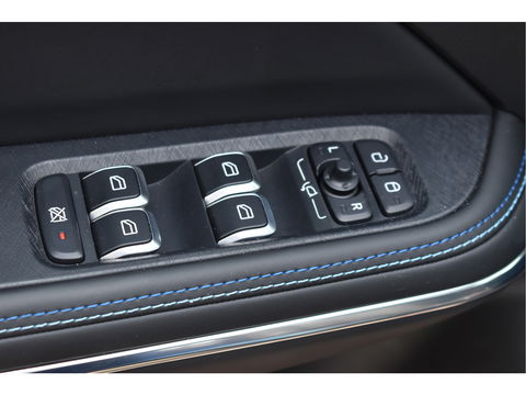 Lynk & Co 01 1.5 MHEV | Geen Plugin | Keyless | Open dak | Carplay / Androidauto | DAB | Camera | Stoelverwarming | Sfeerverlichting