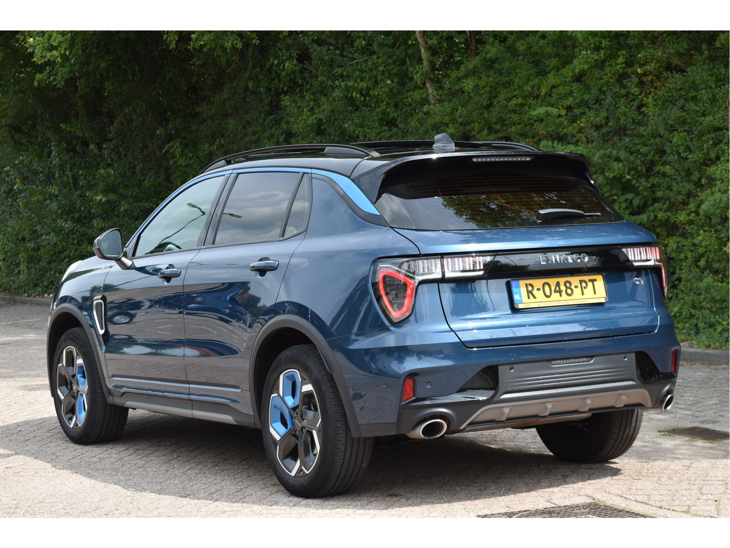 Lynk & Co 01 1.5 MHEV | Geen Plugin | Keyless | Open dak | Carplay / Androidauto | DAB | Camera | Stoelverwarming | Sfeerverlichting