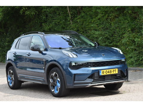 Lynk & Co 01 1.5 MHEV | Geen Plugin | Keyless | Open dak | Carplay / Androidauto | DAB | Camera | Stoelverwarming | Sfeerverlichting
