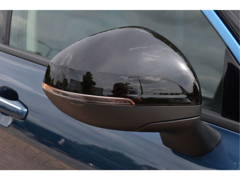 Lynk & Co 01 1.5 MHEV | Geen Plugin | Keyless | Open dak | Carplay / Androidauto | DAB | Camera | Stoelverwarming | Sfeerverlichting