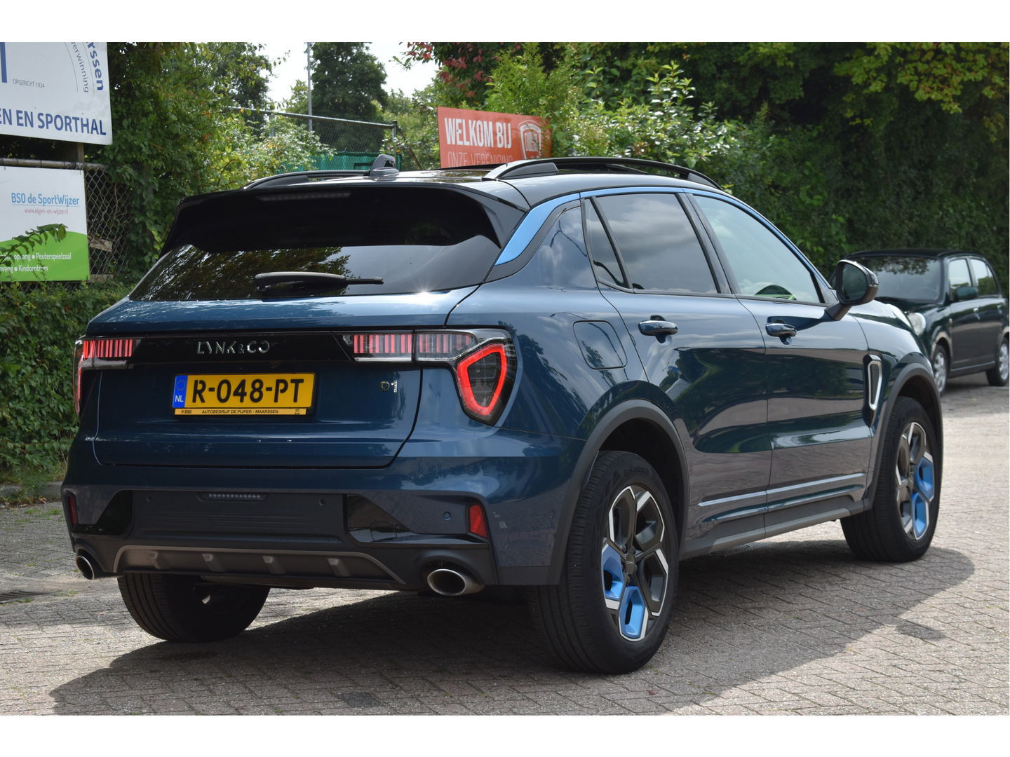 Lynk & Co 01 1.5 MHEV | Geen Plugin | Keyless | Open dak | Carplay / Androidauto | DAB | Camera | Stoelverwarming | Sfeerverlichting