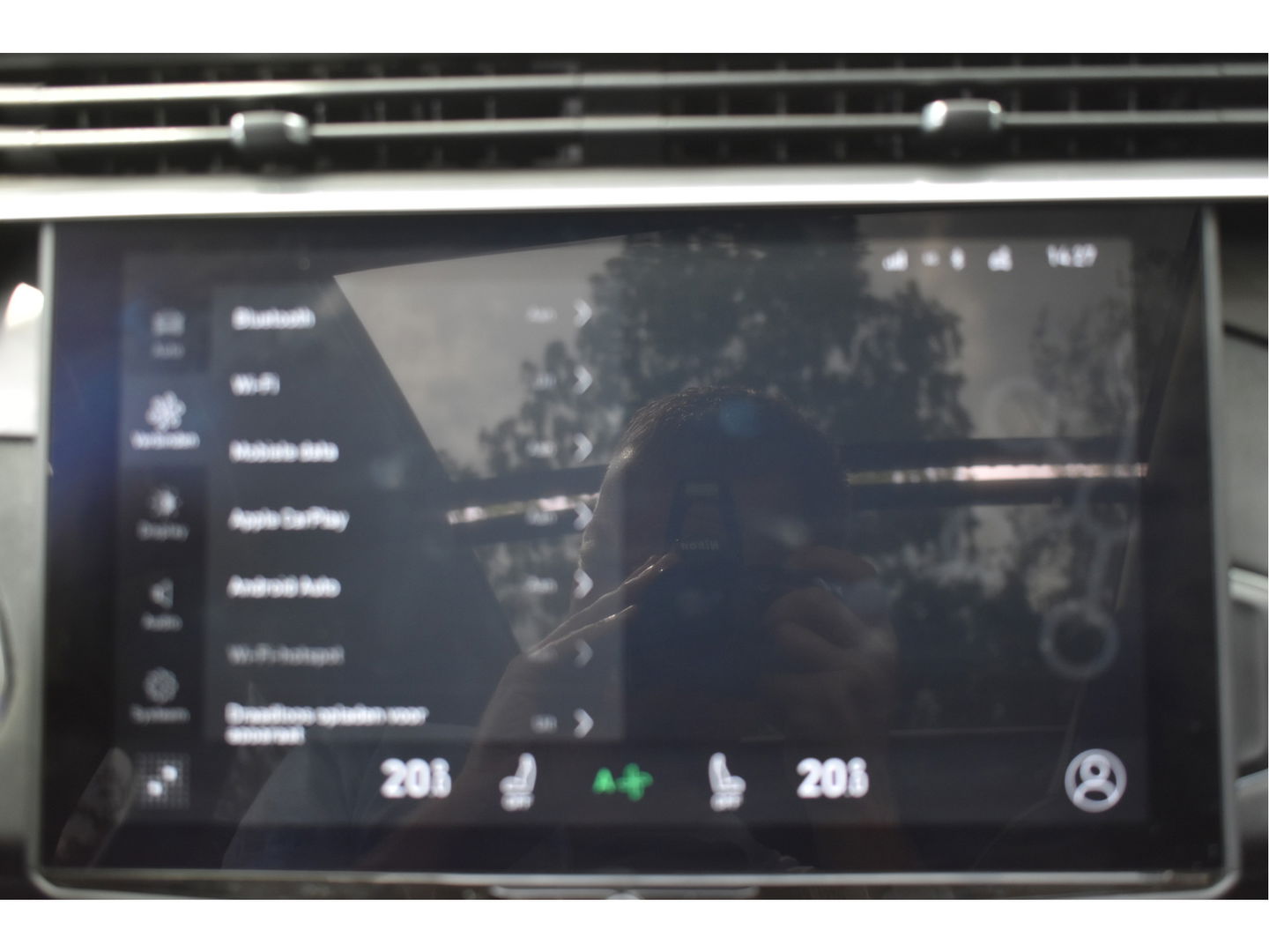 Lynk & Co 01 1.5 MHEV | Geen Plugin | Keyless | Open dak | Carplay / Androidauto | DAB | Camera | Stoelverwarming | Sfeerverlichting