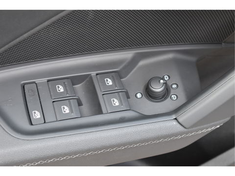 Audi A3 Sportback 35 TFSI edition one S-Line 3x 150pk | Stoelverwarming | Virtual Cockpit | Camera | Carplay/Android | Adapt.CC | Full LED