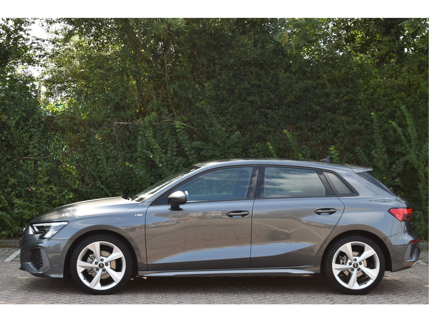 Audi A3 Sportback 35 TFSI edition one S-Line 3x 150pk | Stoelverwarming | Virtual Cockpit | Camera | Carplay/Android | Adapt.CC | Full LED