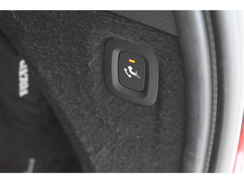 Volvo XC90 2.0 T8 Twin Engine AWD Inscription Intro Edition 390 pk 7-persoons | NL-Auto | Trekhaak | HUD | Keyless | 360 gr.camera | Memorystoelen | Stoelverkoeling | Full LED
