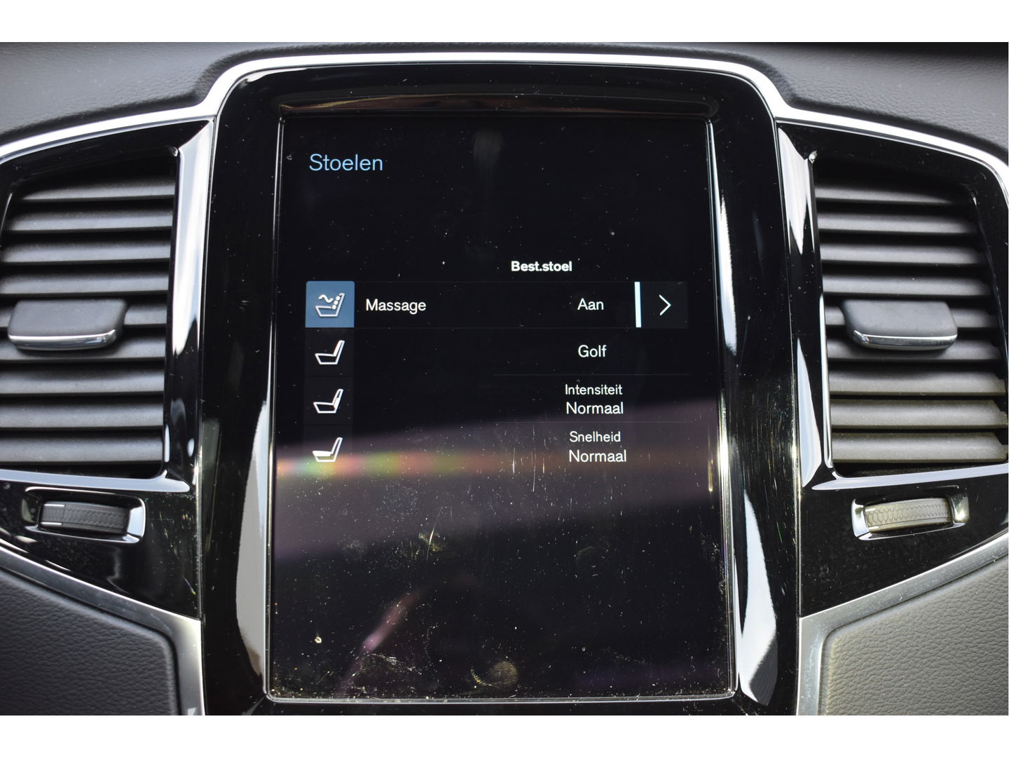 Volvo XC90 2.0 T8 Twin Engine AWD Inscription Intro Edition 390 pk 7-persoons | NL-Auto | Trekhaak | HUD | Keyless | 360 gr.camera | Memorystoelen | Stoelverkoeling | Full LED