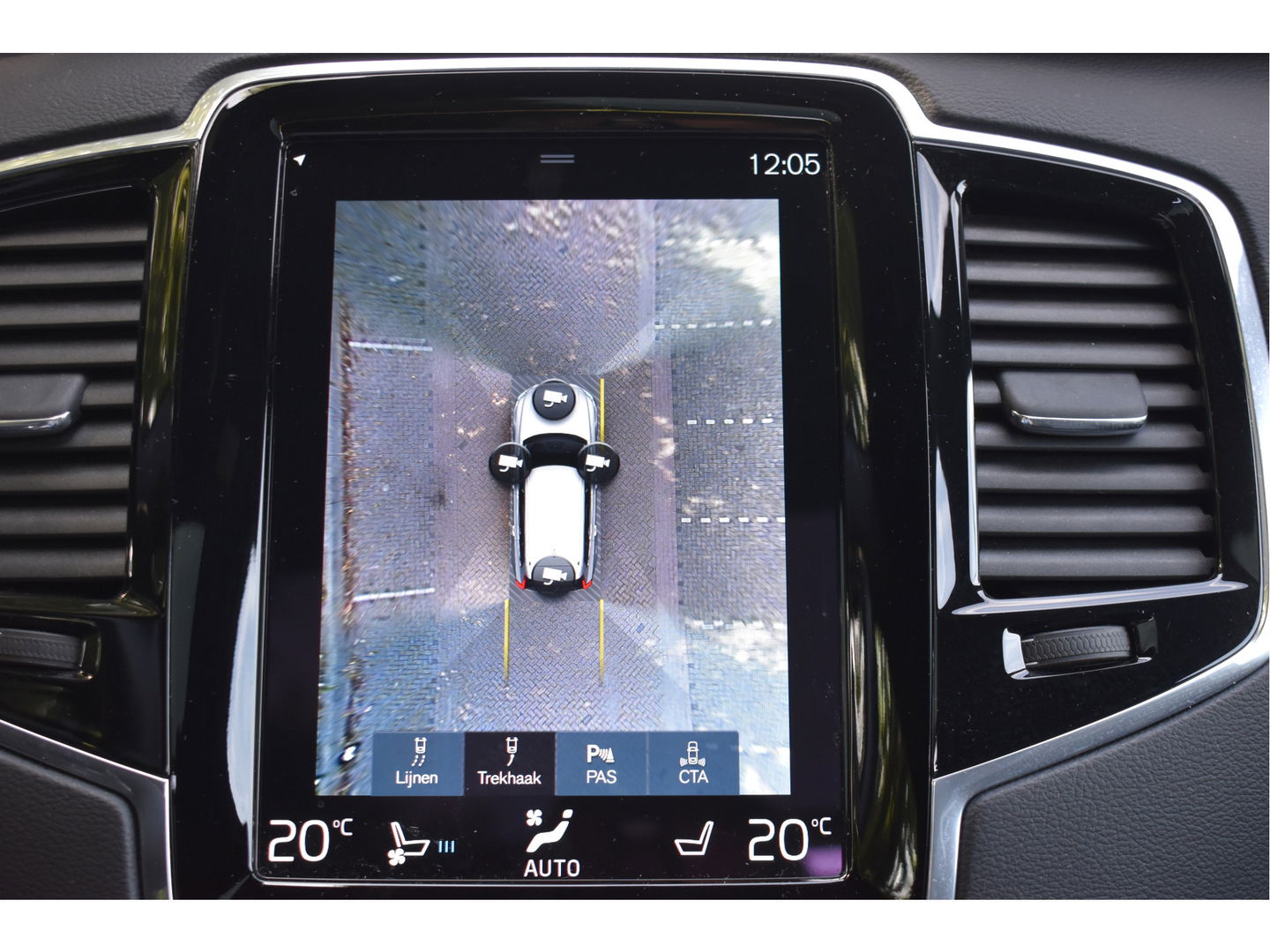 Volvo XC90 2.0 T8 Twin Engine AWD Inscription Intro Edition 390 pk 7-persoons | NL-Auto | Trekhaak | HUD | Keyless | 360 gr.camera | Memorystoelen | Stoelverkoeling | Full LED