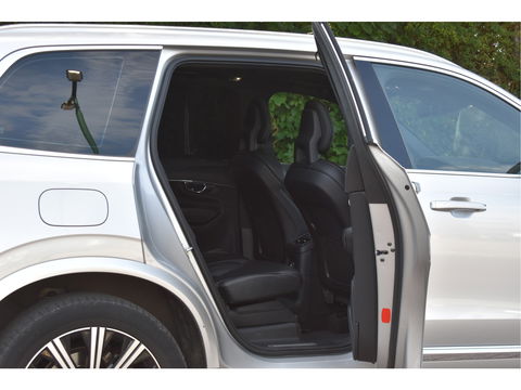 Volvo XC90 2.0 T8 Twin Engine AWD Inscription Intro Edition 390 pk 7-persoons | NL-Auto | Trekhaak | HUD | Keyless | 360 gr.camera | Memorystoelen | Stoelverkoeling | Full LED