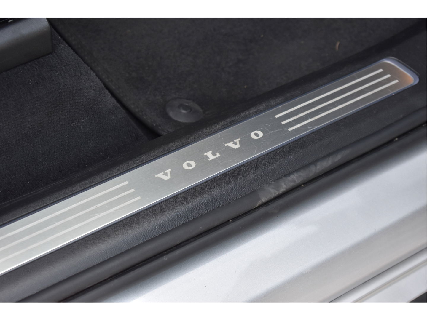 Volvo XC90 2.0 T8 Twin Engine AWD Inscription Intro Edition 390 pk 7-persoons | NL-Auto | Trekhaak | HUD | Keyless | 360 gr.camera | Memorystoelen | Stoelverkoeling | Full LED