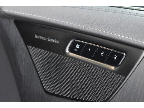 Volvo XC90 2.0 T8 Twin Engine AWD Inscription Intro Edition 390 pk 7-persoons | NL-Auto | Trekhaak | HUD | Keyless | 360 gr.camera | Memorystoelen | Stoelverkoeling | Full LED