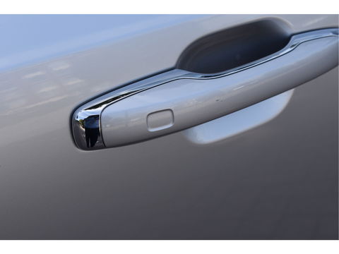 Volvo XC90 2.0 T8 Twin Engine AWD Inscription Intro Edition 390 pk 7-persoons | NL-Auto | Trekhaak | HUD | Keyless | 360 gr.camera | Memorystoelen | Stoelverkoeling | Full LED
