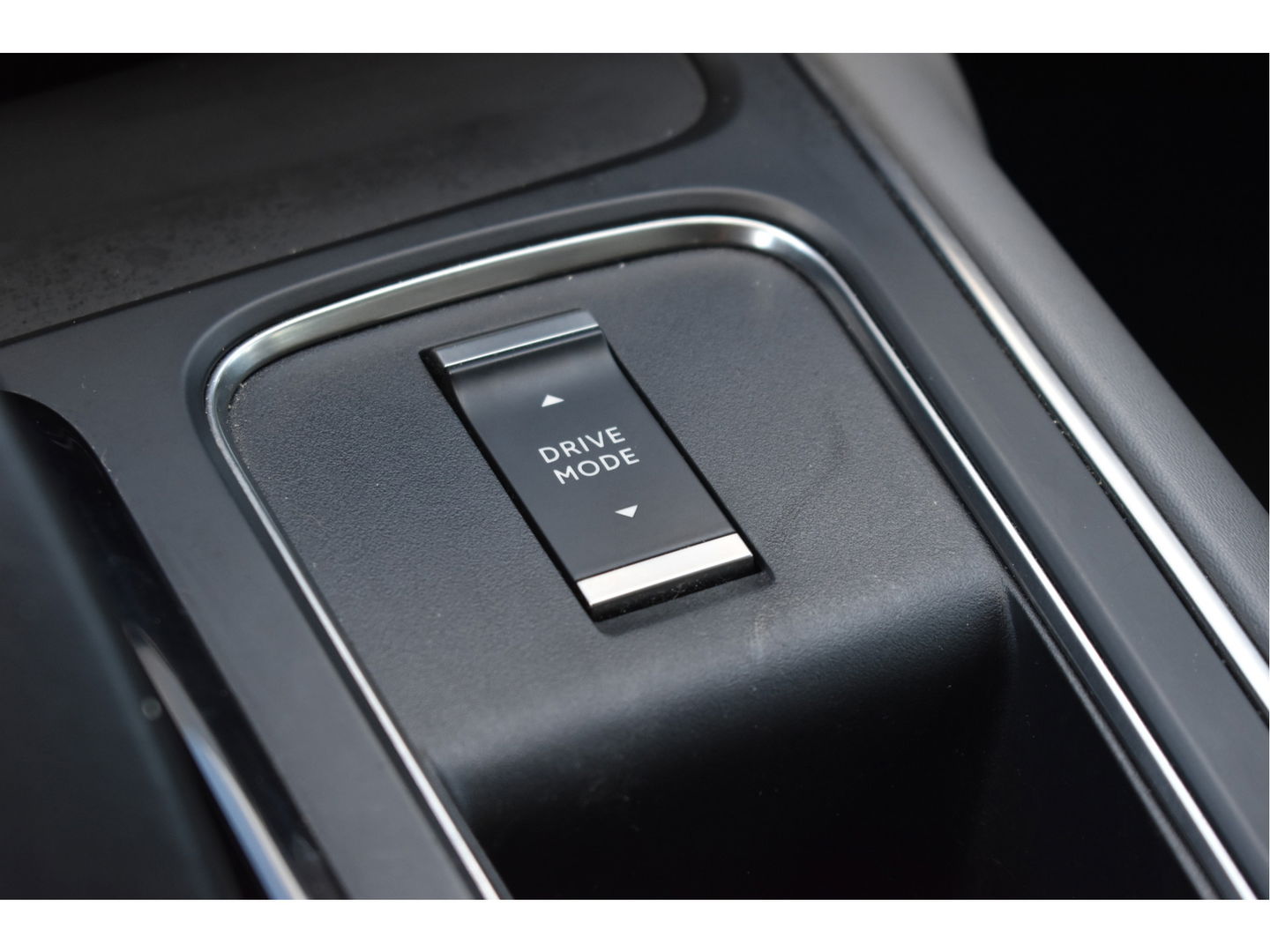 Citroën C5 Aircross 1.6 Plug-in Hybrid 225 Feel, LEDER, BOEKJES,NAP EN ONDERHOUDSHISTORIE