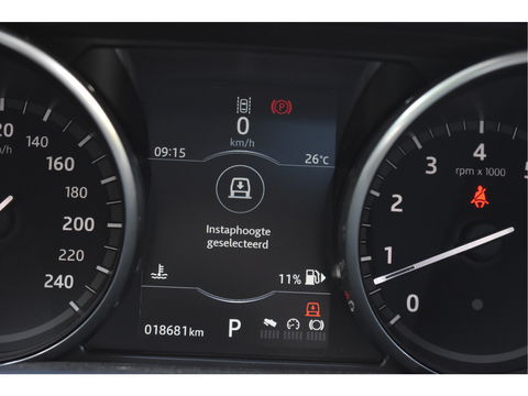Land Rover Discovery 3.0 Si6 HSE 340 PK PANO.DAK, LUCHTVERING, CAMERA, NAVI, LEDER, DAB, FULL LED, 20" LM-VELGEN, NIEUWSTAAT