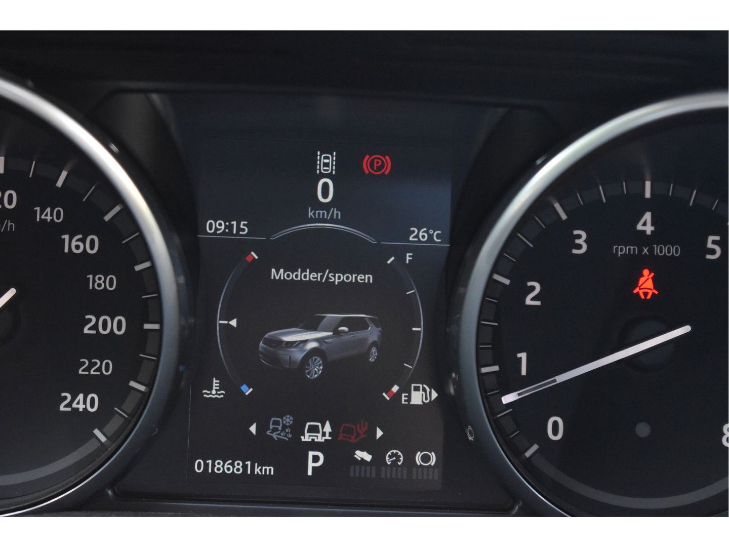 Land Rover Discovery 3.0 Si6 HSE 340 PK PANO.DAK, LUCHTVERING, CAMERA, NAVI, LEDER, DAB, FULL LED, 20" LM-VELGEN, NIEUWSTAAT