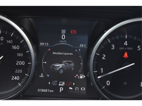 Land Rover Discovery 3.0 Si6 HSE 340 PK PANO.DAK, LUCHTVERING, CAMERA, NAVI, LEDER, DAB, FULL LED, 20" LM-VELGEN, NIEUWSTAAT