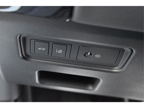 Land Rover Discovery 3.0 Si6 HSE 340 PK PANO.DAK, LUCHTVERING, CAMERA, NAVI, LEDER, DAB, FULL LED, 20" LM-VELGEN, NIEUWSTAAT