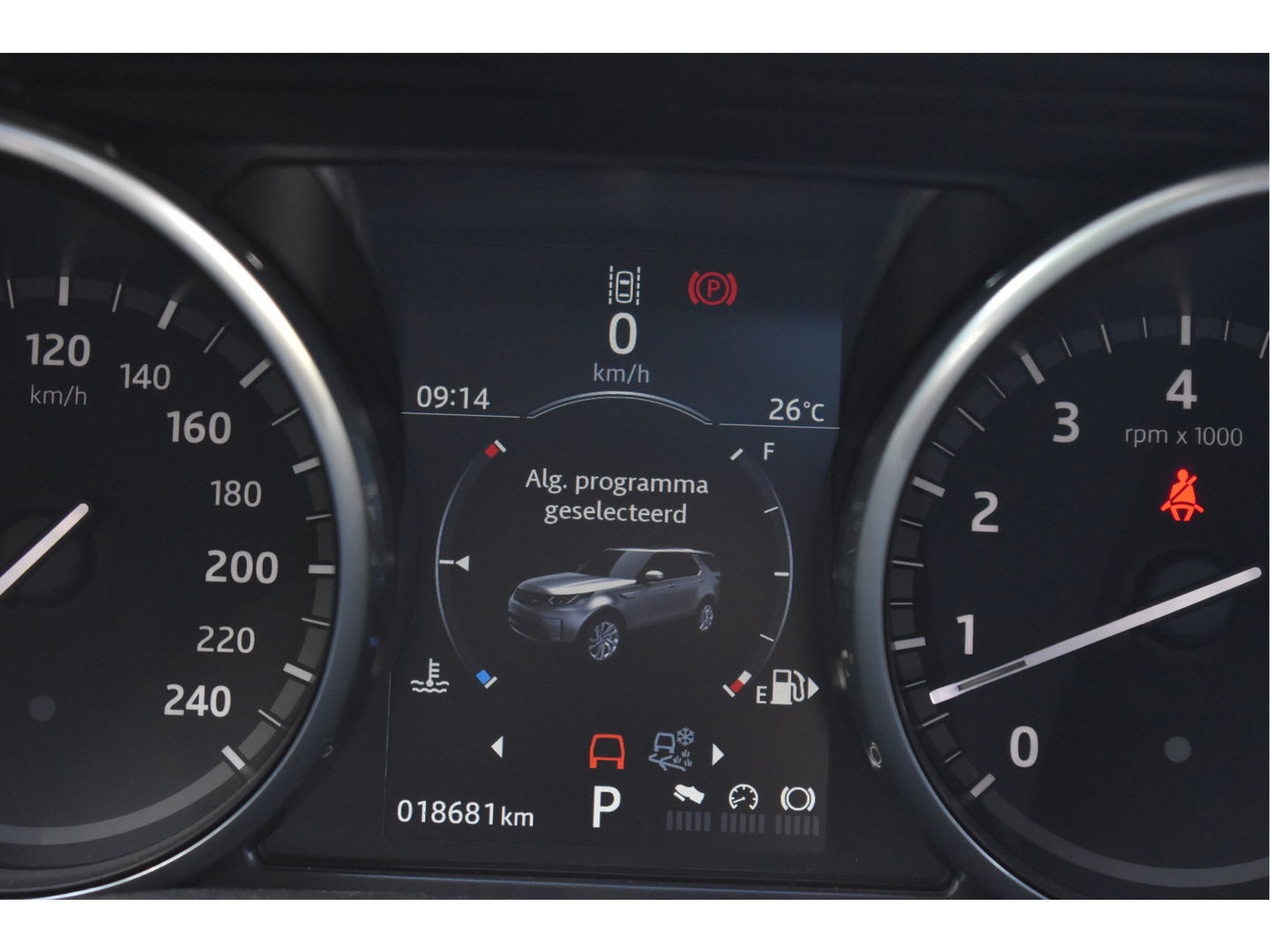 Land Rover Discovery 3.0 Si6 HSE 340 PK PANO.DAK, LUCHTVERING, CAMERA, NAVI, LEDER, DAB, FULL LED, 20" LM-VELGEN, NIEUWSTAAT