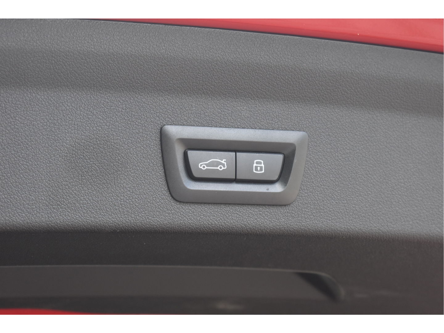 BMW 1-serie 120i M-Sport | NL-Auto | Nieuw € 60.000,- | Headup | Open dak | Camera | Elekt.stoelen | Carplay | Full LED