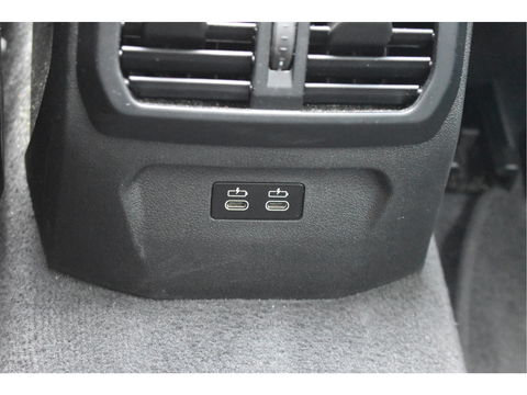 BMW 1-serie 120i M-Sport | NL-Auto | Nieuw € 60.000,- | Headup | Open dak | Camera | Elekt.stoelen | Carplay | Full LED