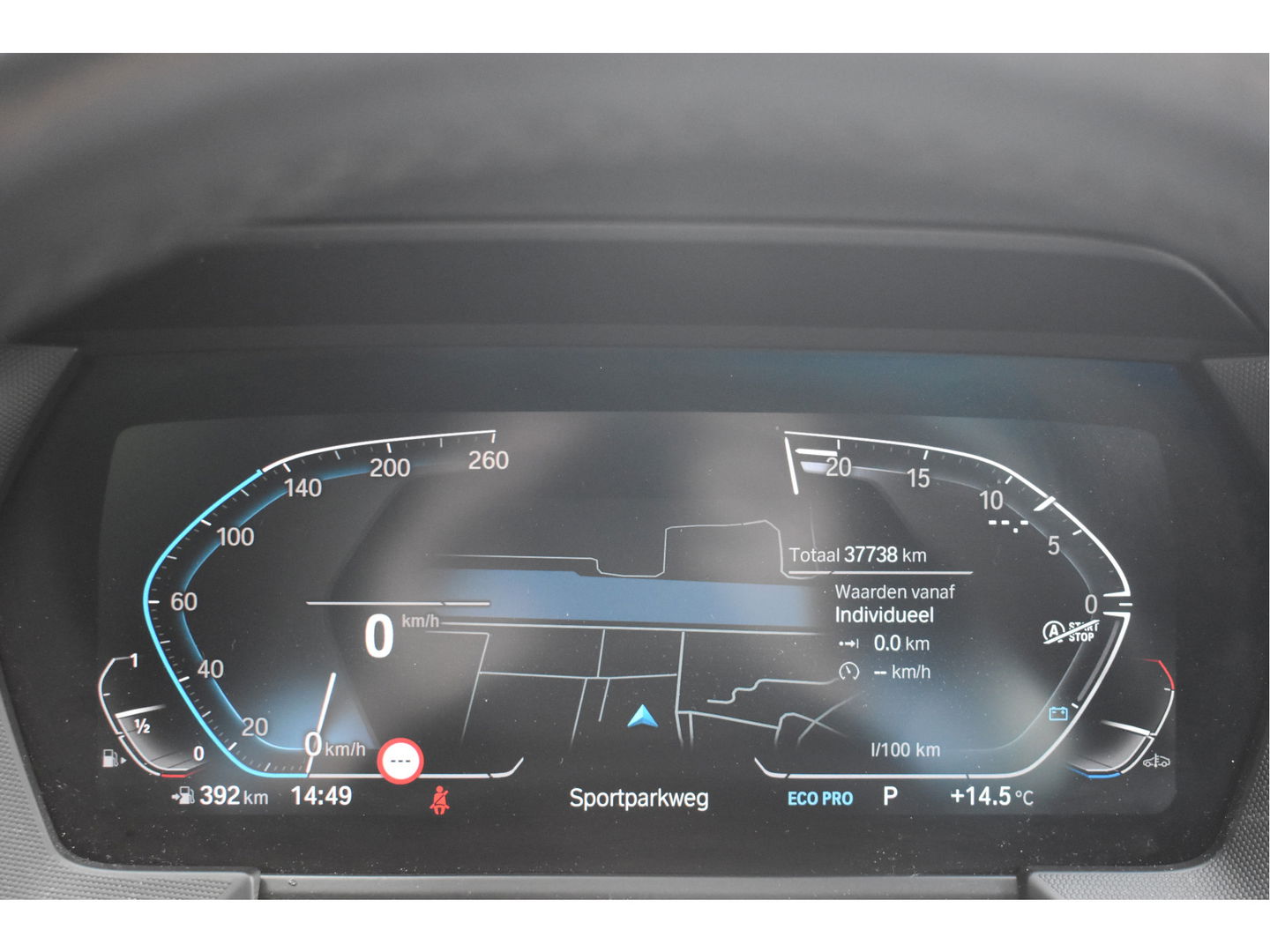 BMW 1-serie 120i M-Sport | NL-Auto | Nieuw € 60.000,- | Headup | Open dak | Camera | Elekt.stoelen | Carplay | Full LED