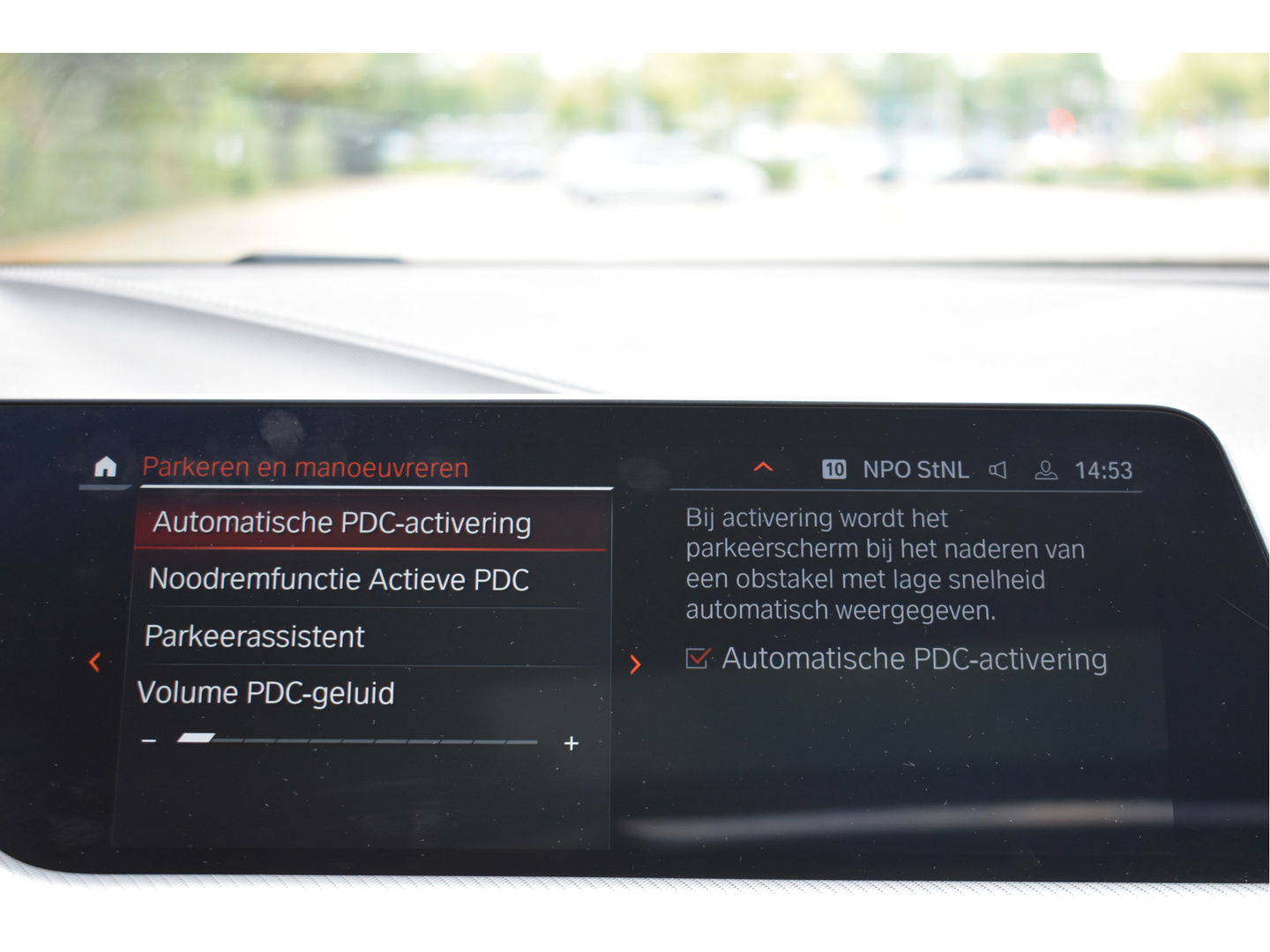 BMW 1-serie 120i M-Sport | NL-Auto | Nieuw € 60.000,- | Headup | Open dak | Camera | Elekt.stoelen | Carplay | Full LED