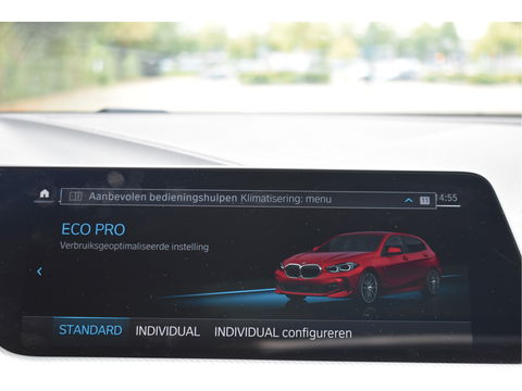 BMW 1-serie 120i M-Sport | NL-Auto | Nieuw € 60.000,- | Headup | Open dak | Camera | Elekt.stoelen | Carplay | Full LED