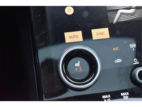 Land Rover Range Rover Velar 2.0 P400e 404pk | Open dak | Elekt.trekhaak | 360 gr. camera | Keyless | Elektr.stoelen Memory | Full LED