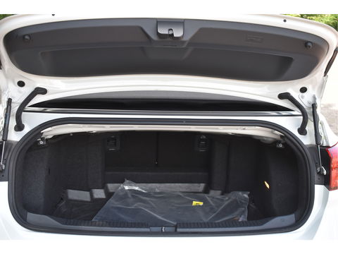 Volkswagen T-Roc Cabrio 1.5 TSI 150PK | Camera | Navigatie | DAB | Stoelverwarming | PDC rondom | LM-Velgen