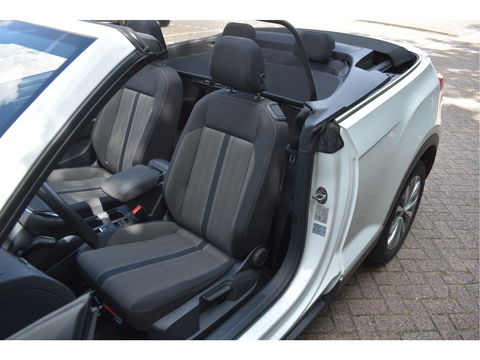 Volkswagen T-Roc Cabrio 1.5 TSI 150PK | Camera | Navigatie | DAB | Stoelverwarming | PDC rondom | LM-Velgen