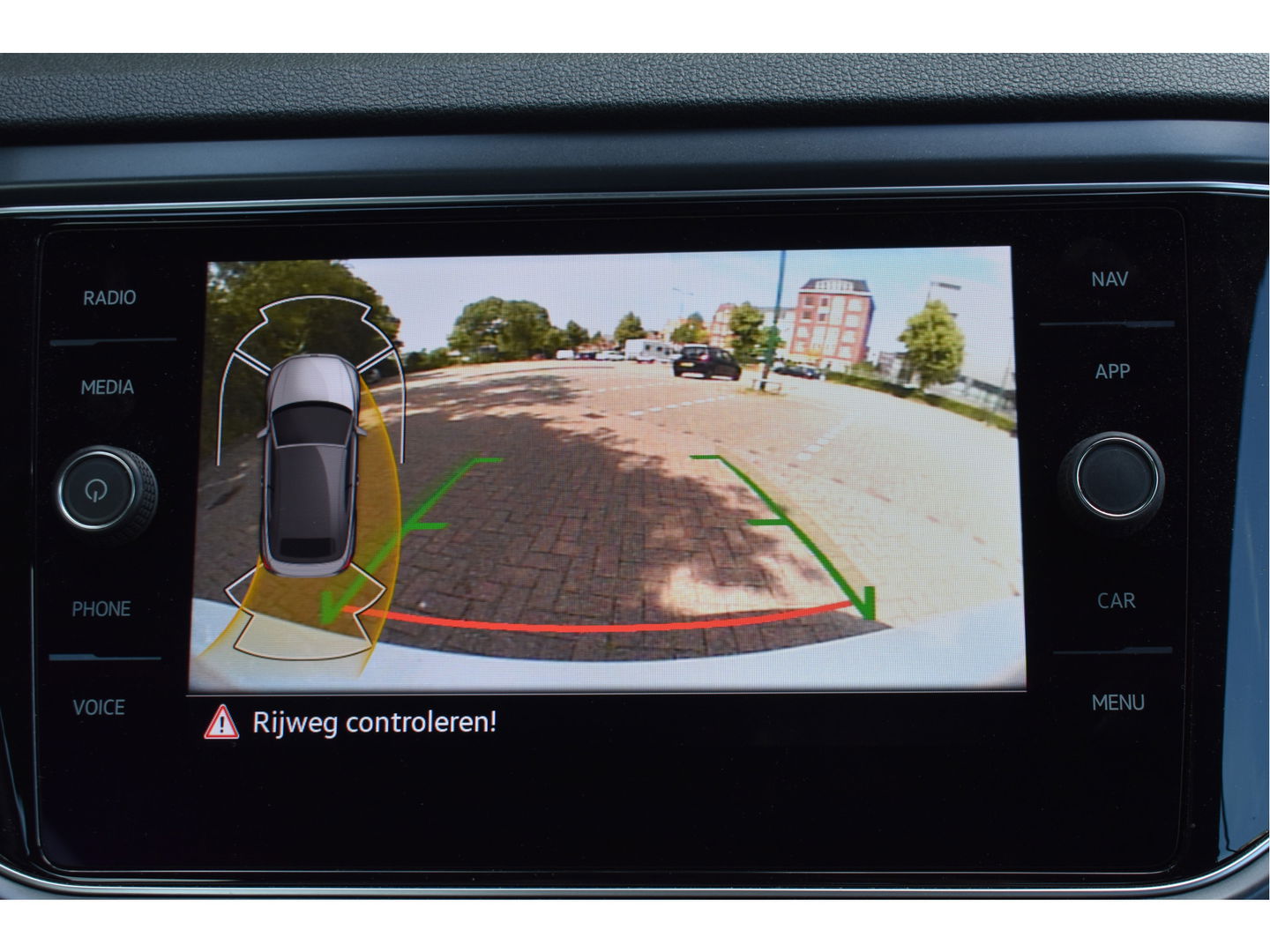 Volkswagen T-Roc Cabrio 1.5 TSI 150PK | Camera | Navigatie | DAB | Stoelverwarming | PDC rondom | LM-Velgen