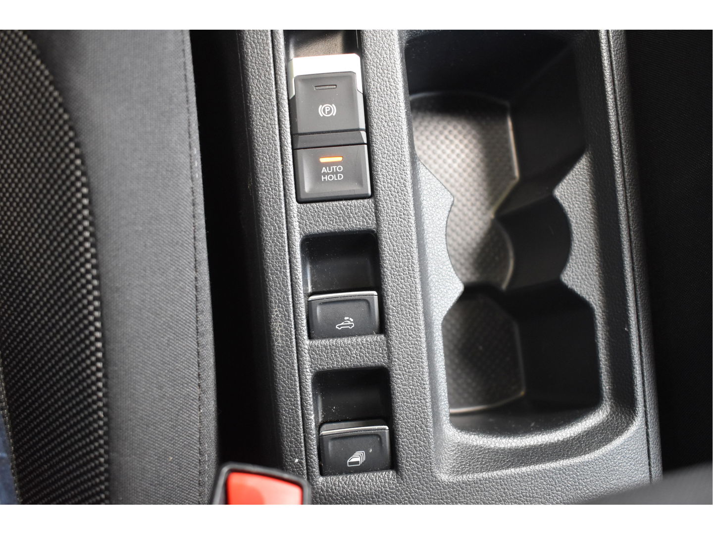 Volkswagen T-Roc Cabrio 1.5 TSI 150PK | Camera | Navigatie | DAB | Stoelverwarming | PDC rondom | LM-Velgen