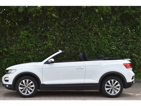 Volkswagen T-Roc Cabrio 1.5 TSI 150PK | Camera | Navigatie | DAB | Stoelverwarming | PDC rondom | LM-Velgen