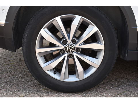 Volkswagen T-Roc Cabrio 1.5 TSI 150PK | Camera | Navigatie | DAB | Stoelverwarming | PDC rondom | LM-Velgen