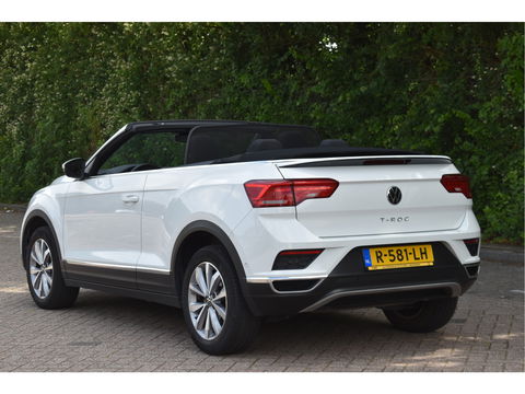 Volkswagen T-Roc Cabrio 1.5 TSI 150PK | Camera | Navigatie | DAB | Stoelverwarming | PDC rondom | LM-Velgen