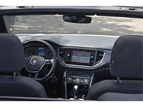 Volkswagen T-Roc Cabrio 1.5 TSI 150PK | Camera | Navigatie | DAB | Stoelverwarming | PDC rondom | LM-Velgen