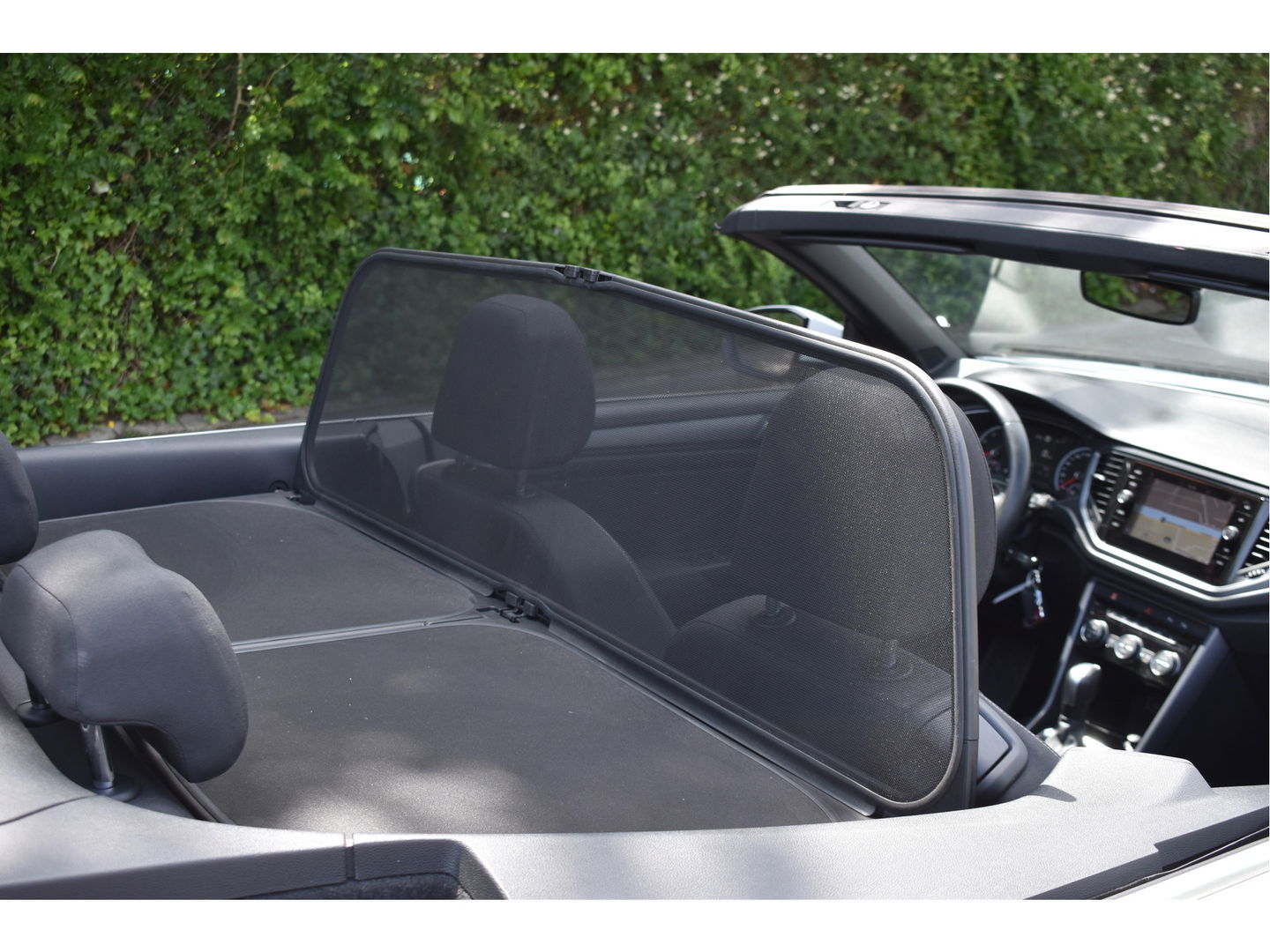 Volkswagen T-Roc Cabrio 1.5 TSI 150PK | Camera | Navigatie | DAB | Stoelverwarming | PDC rondom | LM-Velgen