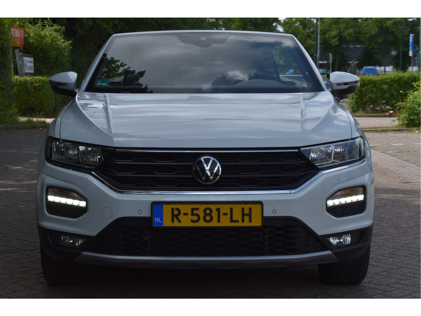 Volkswagen T-Roc Cabrio 1.5 TSI 150PK | Camera | Navigatie | DAB | Stoelverwarming | PDC rondom | LM-Velgen