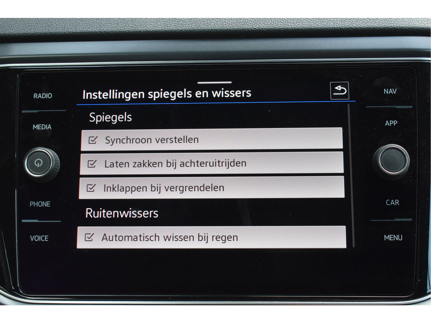 Volkswagen T-Roc Cabrio 1.5 TSI 150PK | Camera | Navigatie | DAB | Stoelverwarming | PDC rondom | LM-Velgen