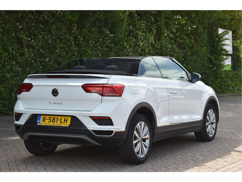 Volkswagen T-Roc Cabrio 1.5 TSI 150PK | Camera | Navigatie | DAB | Stoelverwarming | PDC rondom | LM-Velgen