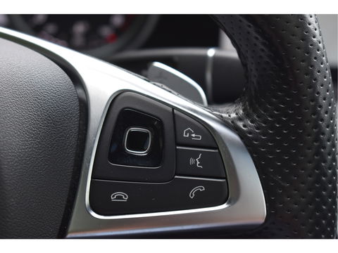 Mercedes-Benz E-Klasse 200 Business Solution AMG | Onderh.historie | Standkachel | Burmester | Sfeerverlichting | Open dak | Carplay | Full LED