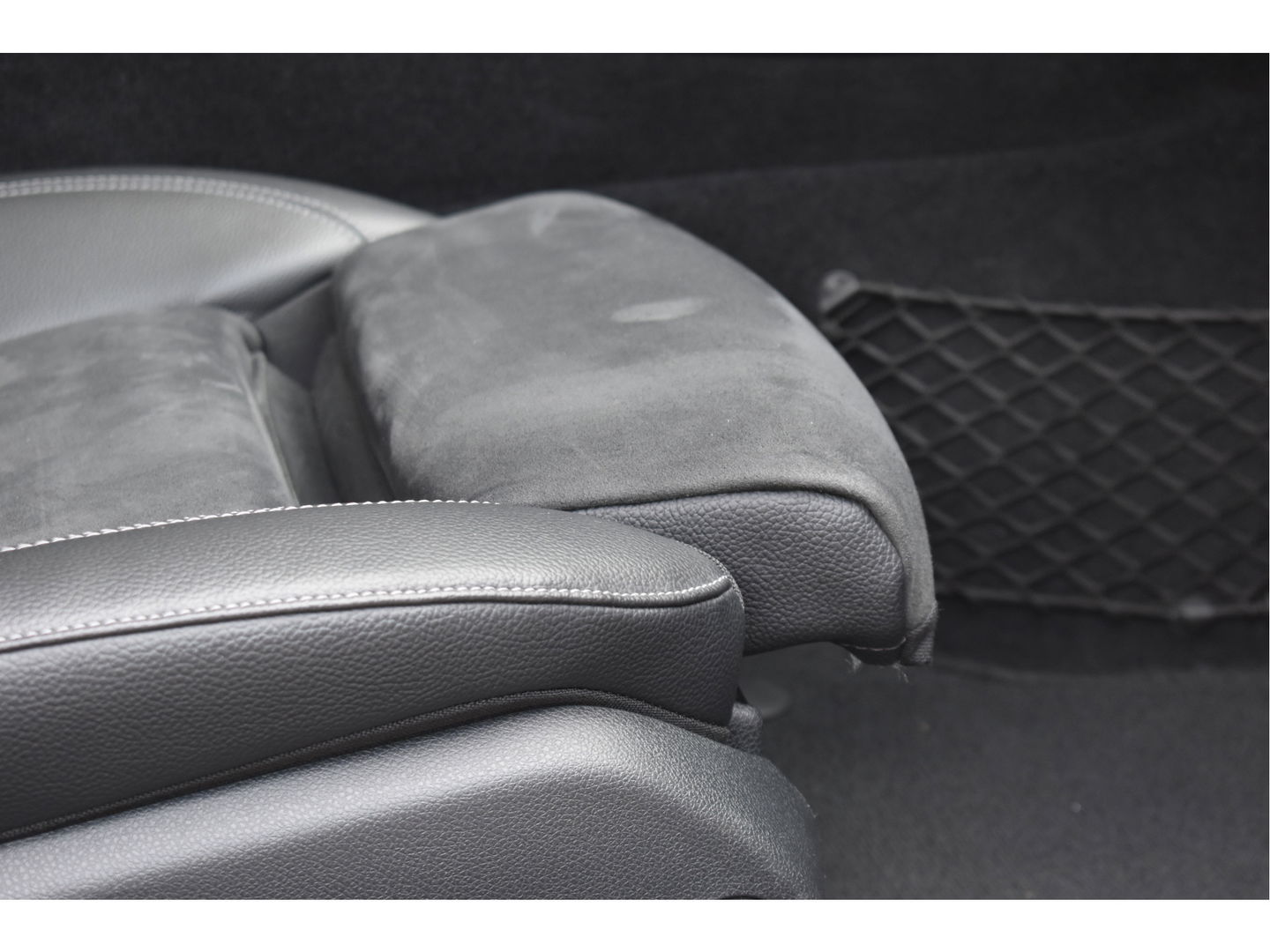 Mercedes-Benz E-Klasse 200 Business Solution AMG | Onderh.historie | Standkachel | Burmester | Sfeerverlichting | Open dak | Carplay | Full LED
