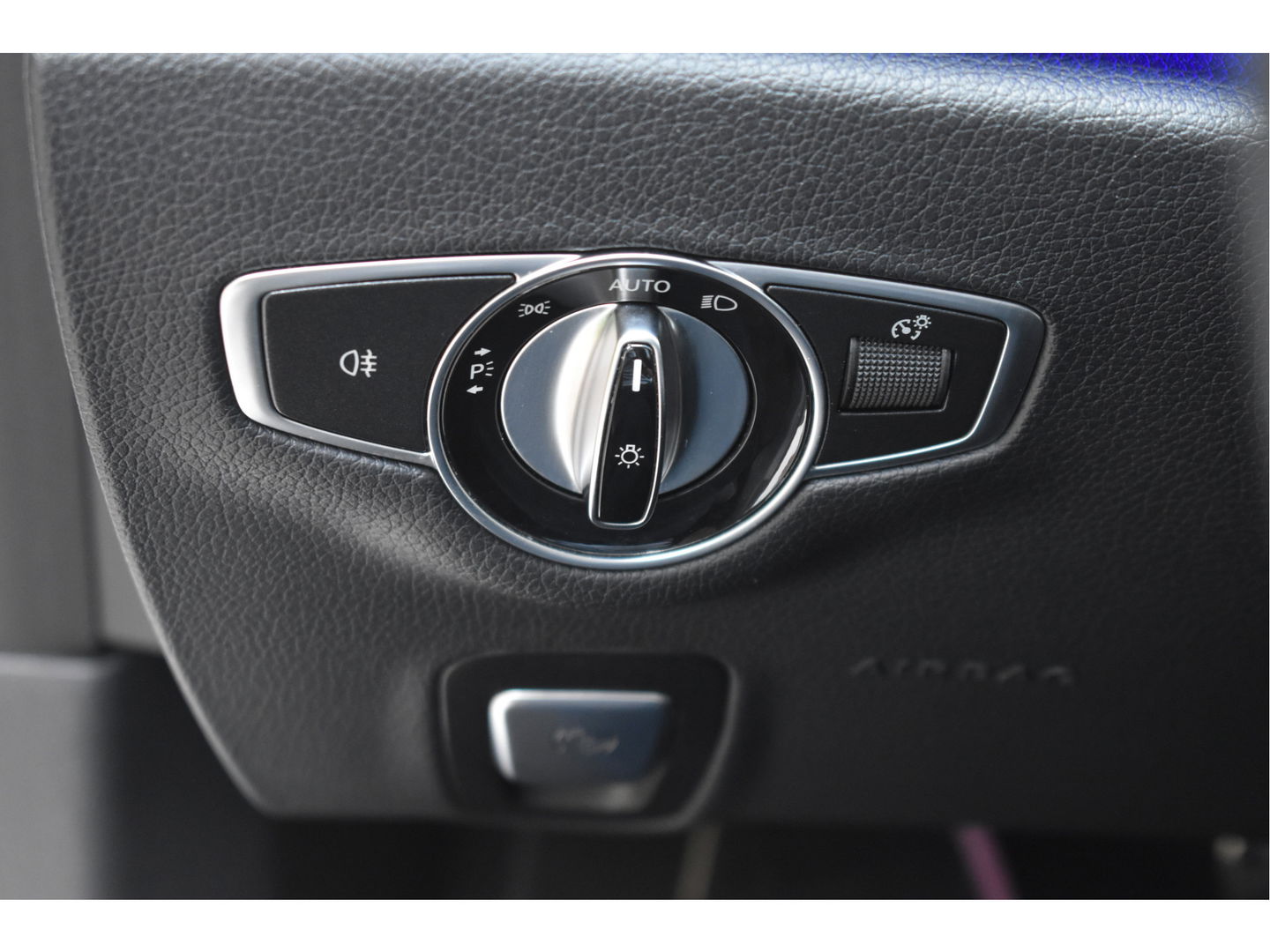Mercedes-Benz E-Klasse 200 Business Solution AMG | Onderh.historie | Standkachel | Burmester | Sfeerverlichting | Open dak | Carplay | Full LED
