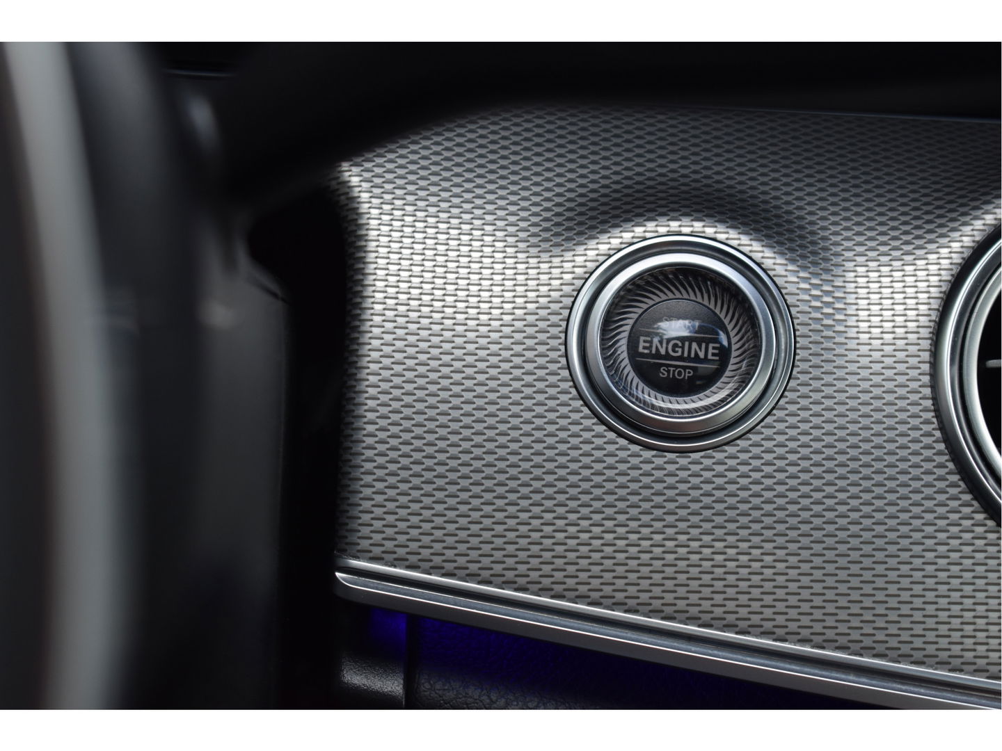Mercedes-Benz E-Klasse 200 Business Solution AMG | Onderh.historie | Standkachel | Burmester | Sfeerverlichting | Open dak | Carplay | Full LED