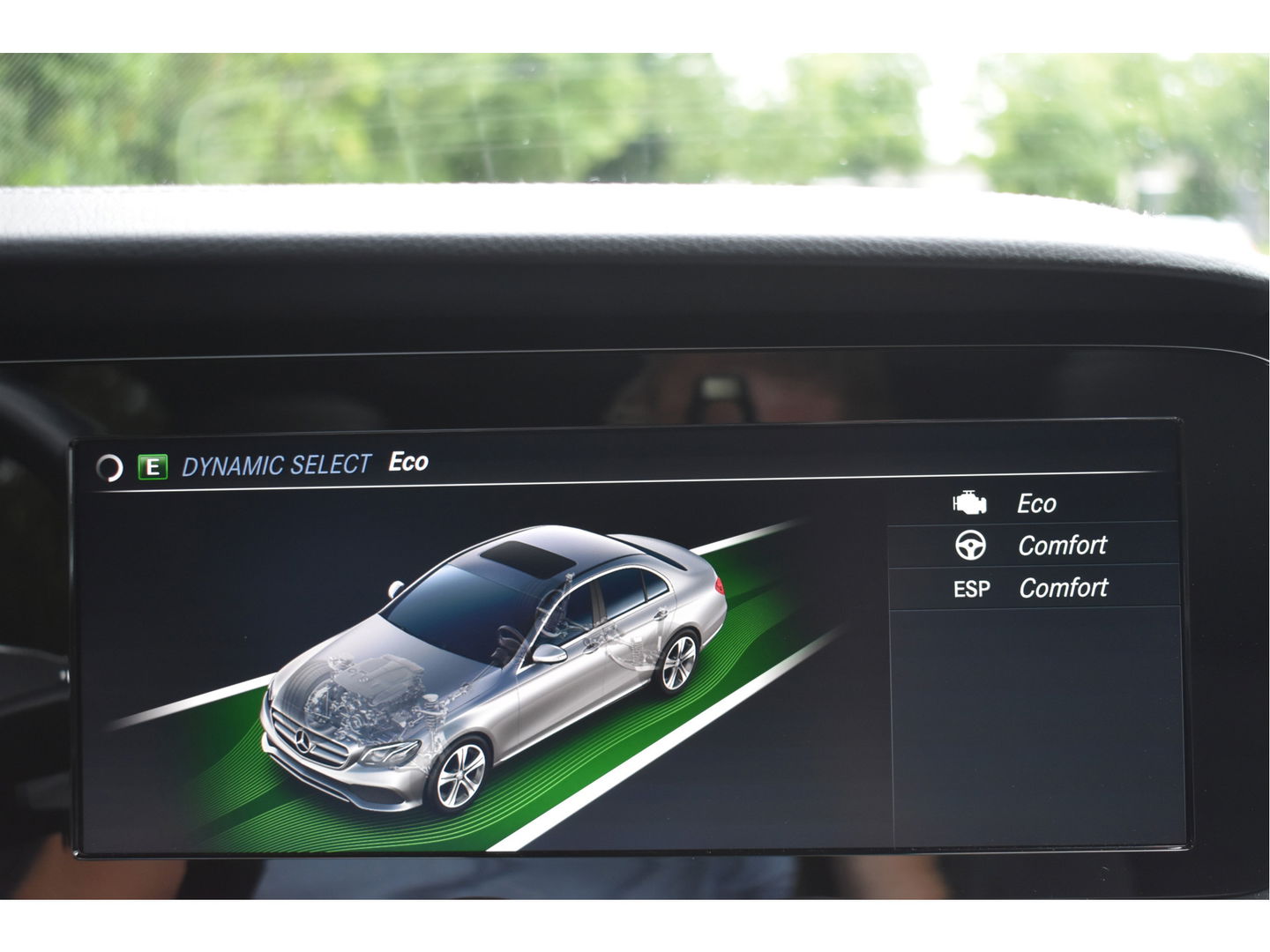 Mercedes-Benz E-Klasse 200 Business Solution AMG | Onderh.historie | Standkachel | Burmester | Sfeerverlichting | Open dak | Carplay | Full LED